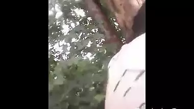 Horny Outdoor desi mms blue film video of teen girl Garima