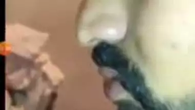 XXX Indian couple sharing sex video