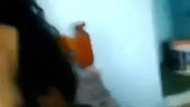 Tamil Cute Horny indian aunty takes her saree...