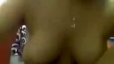 Desi cute girl very hot handjob
