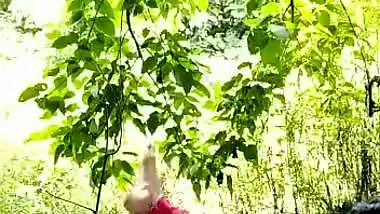 Desi Lovers Fucking In Jungle