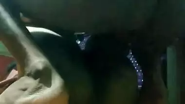 Desi Stepsister Ko Uske Stepuncle Ke Bete Ne Hi Pela Rat Me