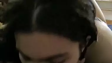 Cute girl sucking dick and balls of boyfriend viral MMS