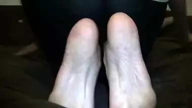 Nia's sweet indian wrinkled soles