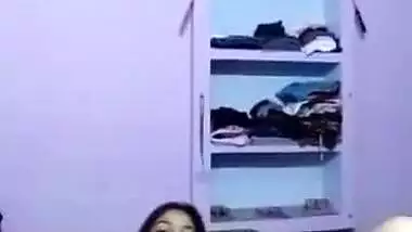 Sexy indian desi girl fingering selfie