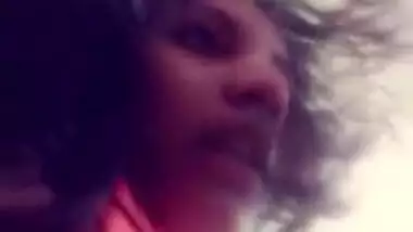 Exclusive- Cute Look Desi Girl Showing Her Boobs And Pussy
