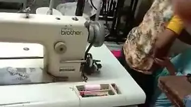 Indian girl sex with her co-worker inside workshop