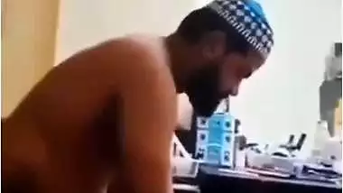 Hardcore Pakistani sex MMS of a man fucking his neighbor
