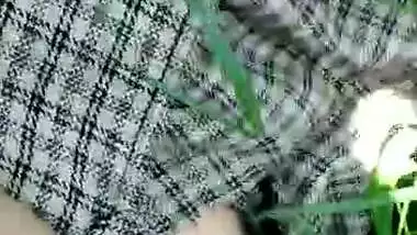 Gorgeous Kashmiri Girl Outdoor Sex MMS
