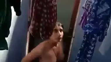 Spying Indian college girl in bathroom