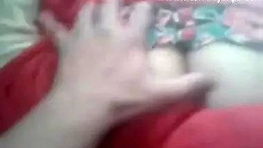 Desi groping sex video taken by a voyeur