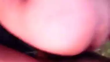 Horny young couple’s kinky outdoor sex under the open sky