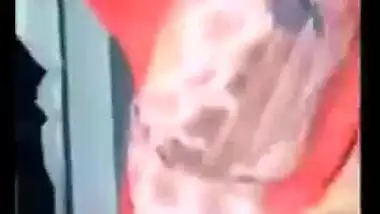 Suhani bhabi saree navel cleavage wala dance rare video