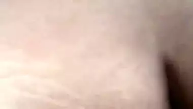 Gf enjoy riding cock in car