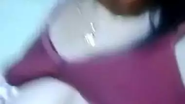 Today Exclusive- Horny Bhabhi Showing Her Boobs And Wet Pussy