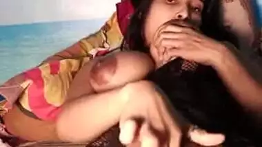Amateur Desi model in black lingerie sticks dildo into her asshole