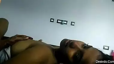 Horny Indian Bhabhi Record her Nude Selfie