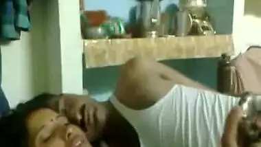 Hot mms of pressing boobs of sex desi maid