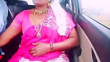 Car sex indian romance. Beautiful sexy saree housewife with boyfriend Telugu dirty talks.