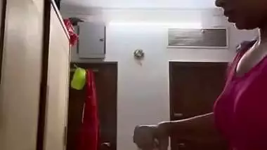 Marathi wife wearing saree after viral nude body showing