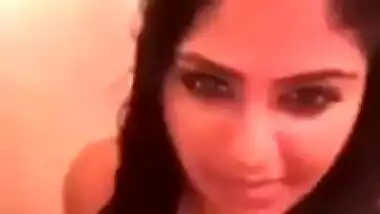 Super Beautiful Girl Nude Selfie