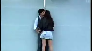 Nri hottie turns on for outdoor sex with lover