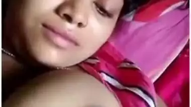 Sexy Bhabhi Showing Boobs Part 3