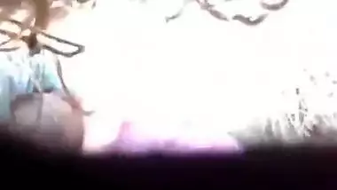 Amateur Nepali couple caught having outdoor sex