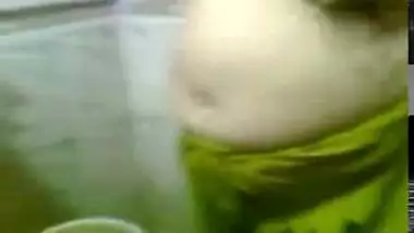 Bigtits mature indian bhabhi getting naked taking shower